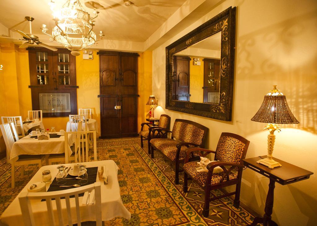 Casa Naemie Hotel Santo Domingo Exterior foto