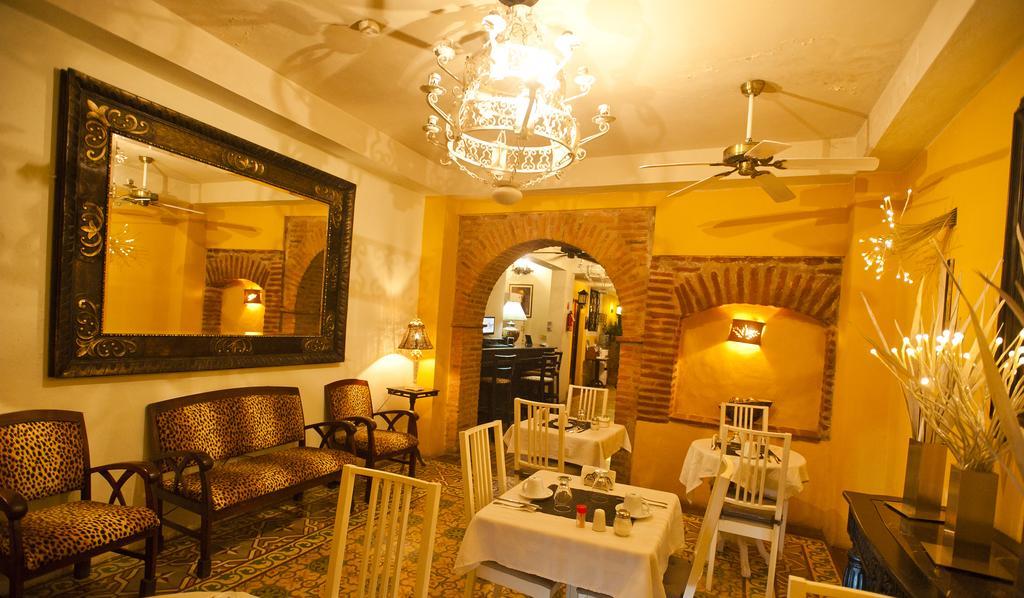 Casa Naemie Hotel Santo Domingo Exterior foto