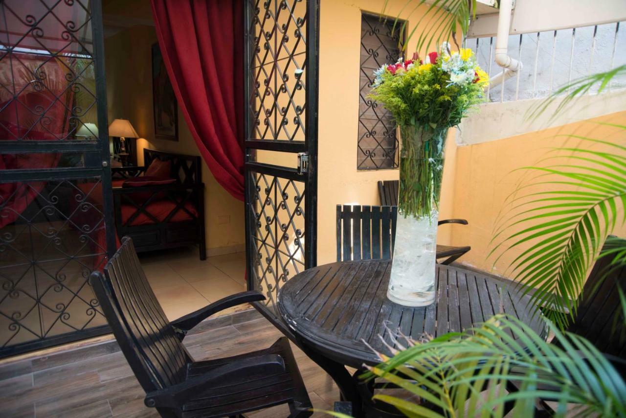 Casa Naemie Hotel Santo Domingo Exterior foto
